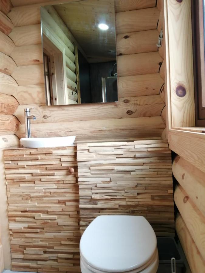 Ravenglass Log Cabin Exterior photo