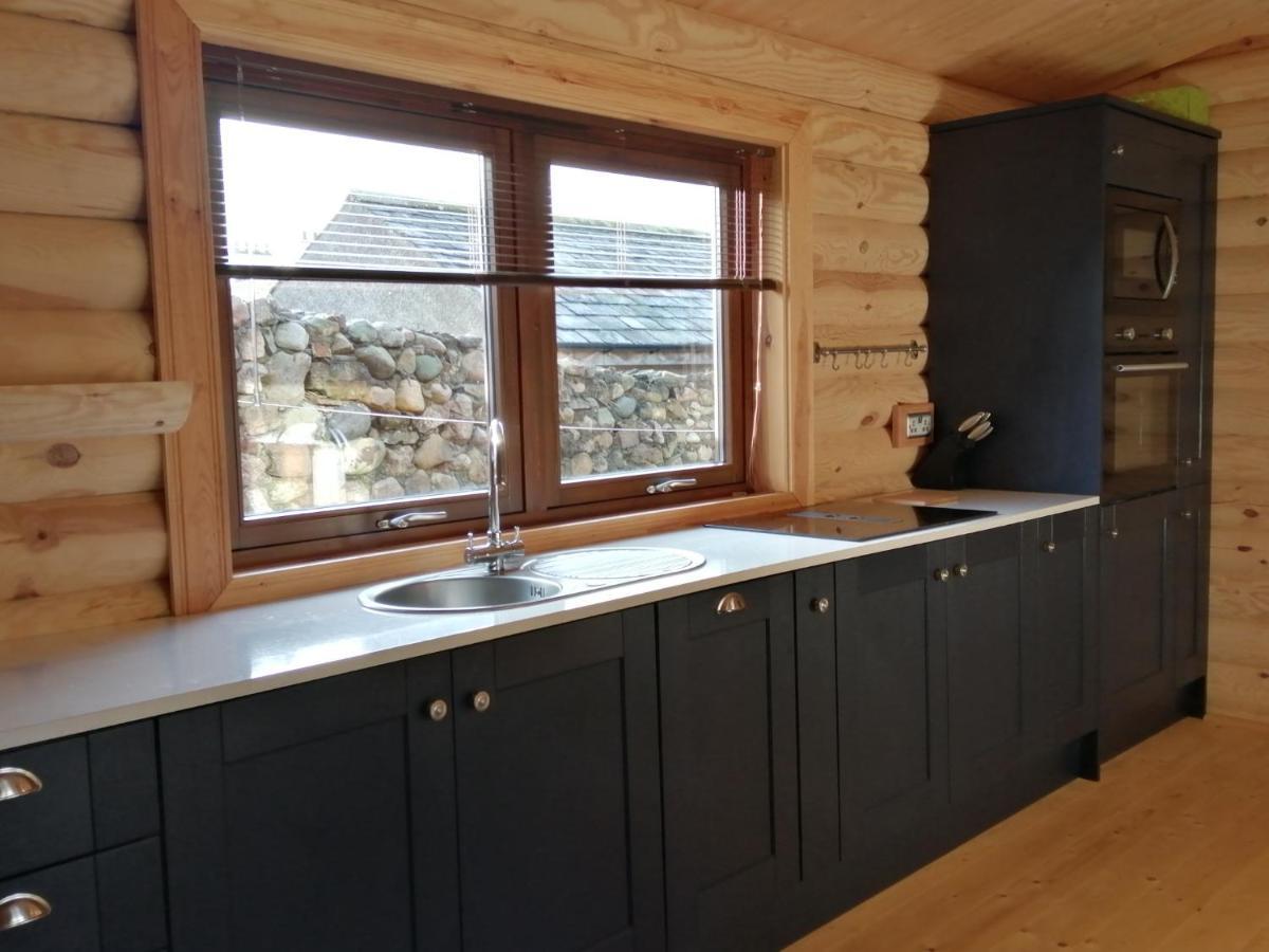Ravenglass Log Cabin Exterior photo